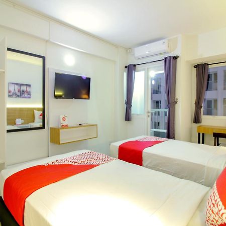 Oyo Flagship 1260 Sentraland Karawang Hotel Екстериор снимка